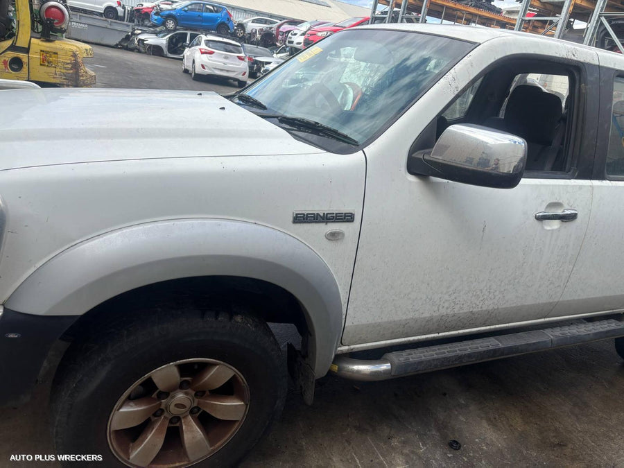 2009 Ford Ranger Washer Bottle