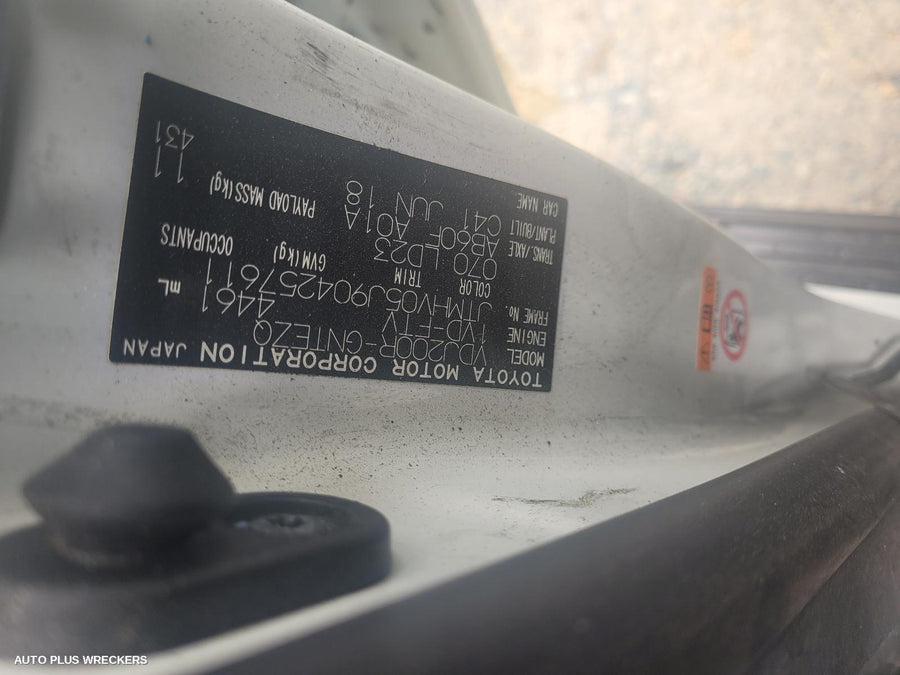 2018 Toyota Landcruiser Right Rear Side Glass