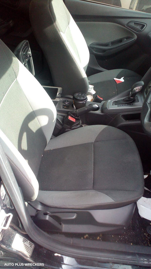 2014 Ford Focus Right Rear Door Sliding