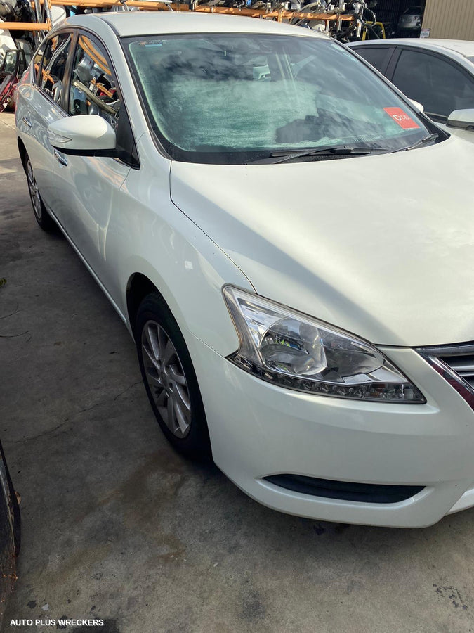 2012-2017 Nissan Pulsar Left Taillight