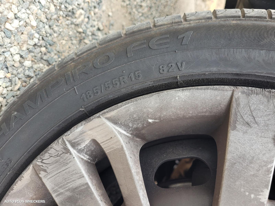 2011 MAZDA 2 OVERFLOW BOTTLE