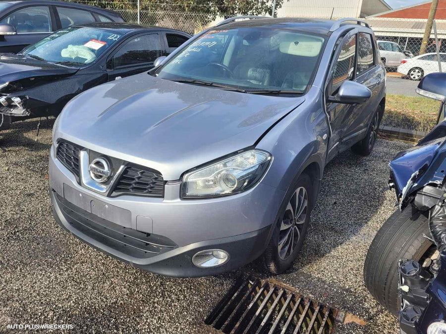 2010-2014 Nissan Dualis Right Rear Door Window