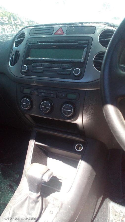 2010 Volkswagen Tiguan Pwr Dr Wind Switch