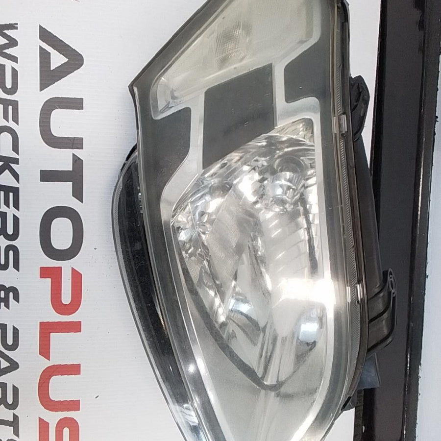 2010 Kia Soul Right Headlamp