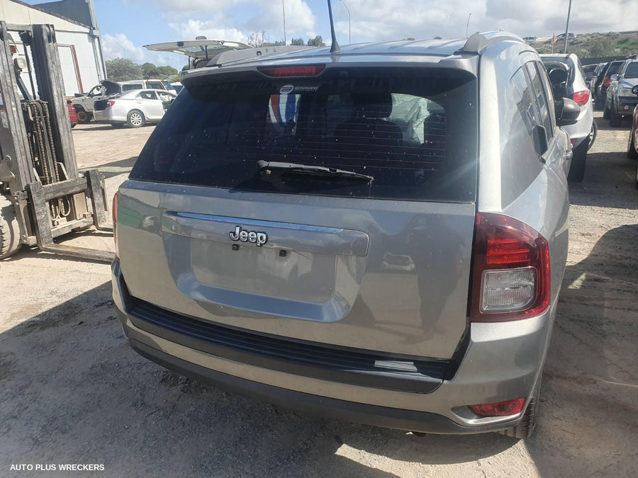 2013 Jeep Compass Left Indicator Fog Side