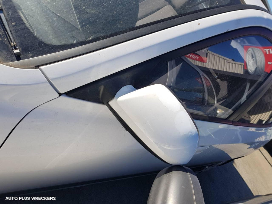 2003 Hyundai Elantra Left Door Mirror