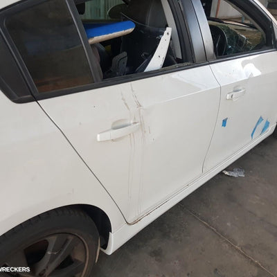 2013 Holden Cruze Hatch Strut