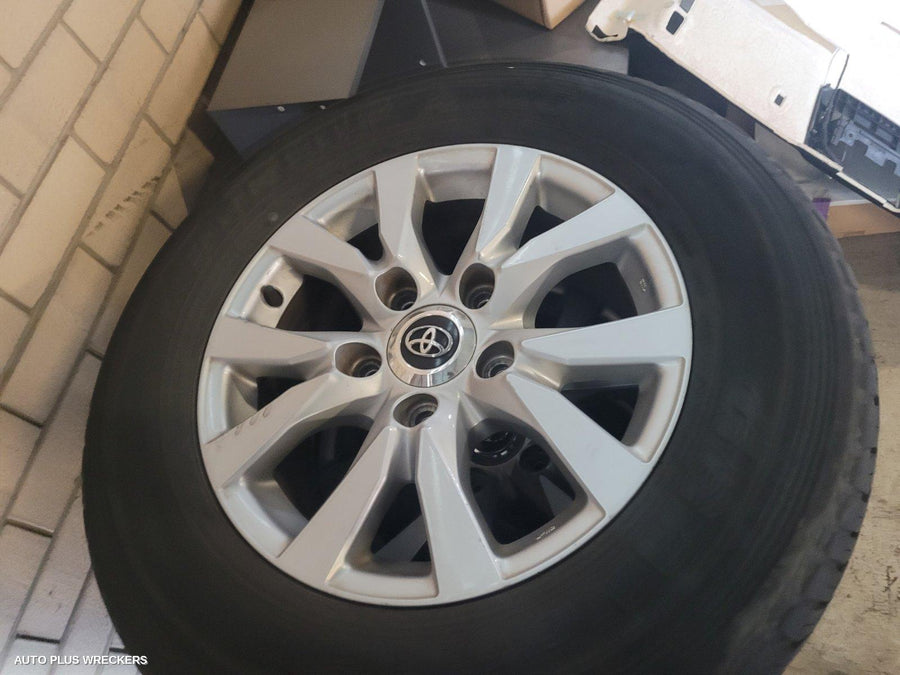 2018 Toyota Landcruiser Wheel Mag