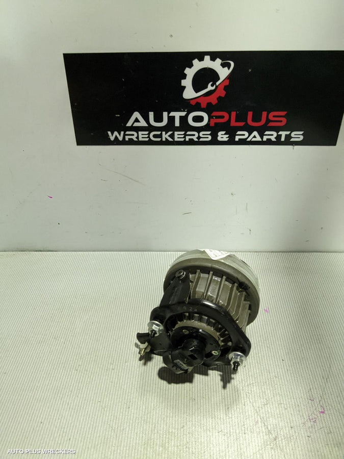 2015 Isuzu Dmax Left Indicator Fog Side