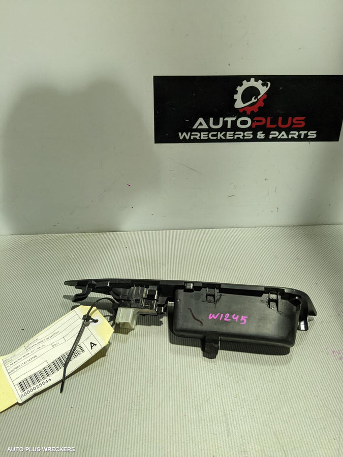 2017 NISSAN QASHQAI PWR DR WIND SWITCH
