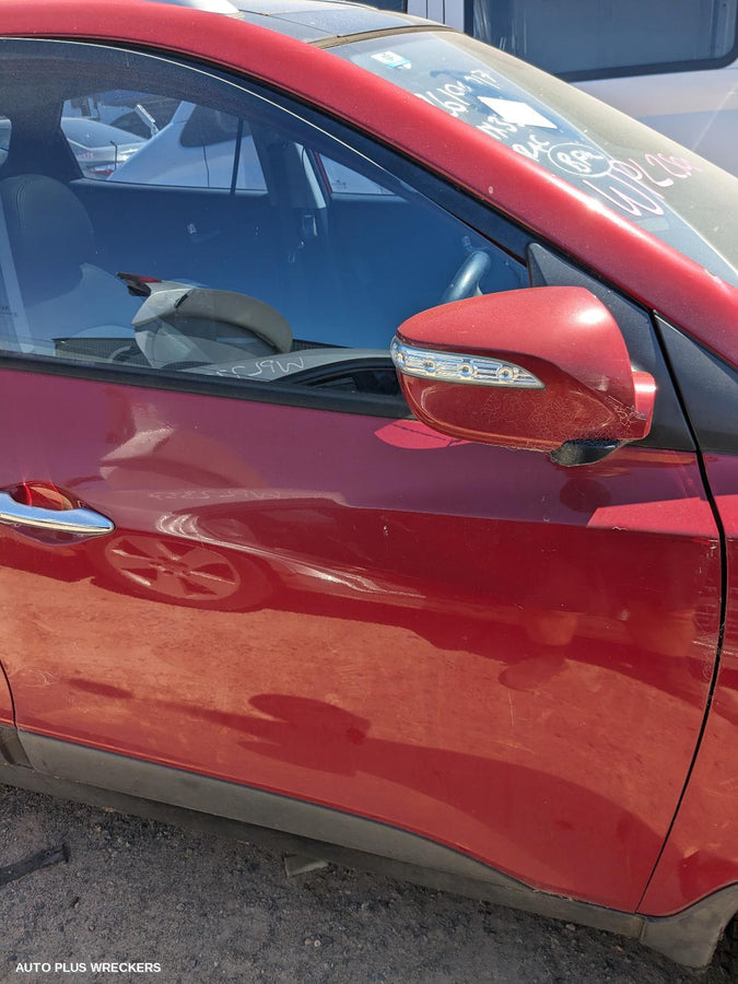 2010 Hyundai Ix35 Left Front Door Window